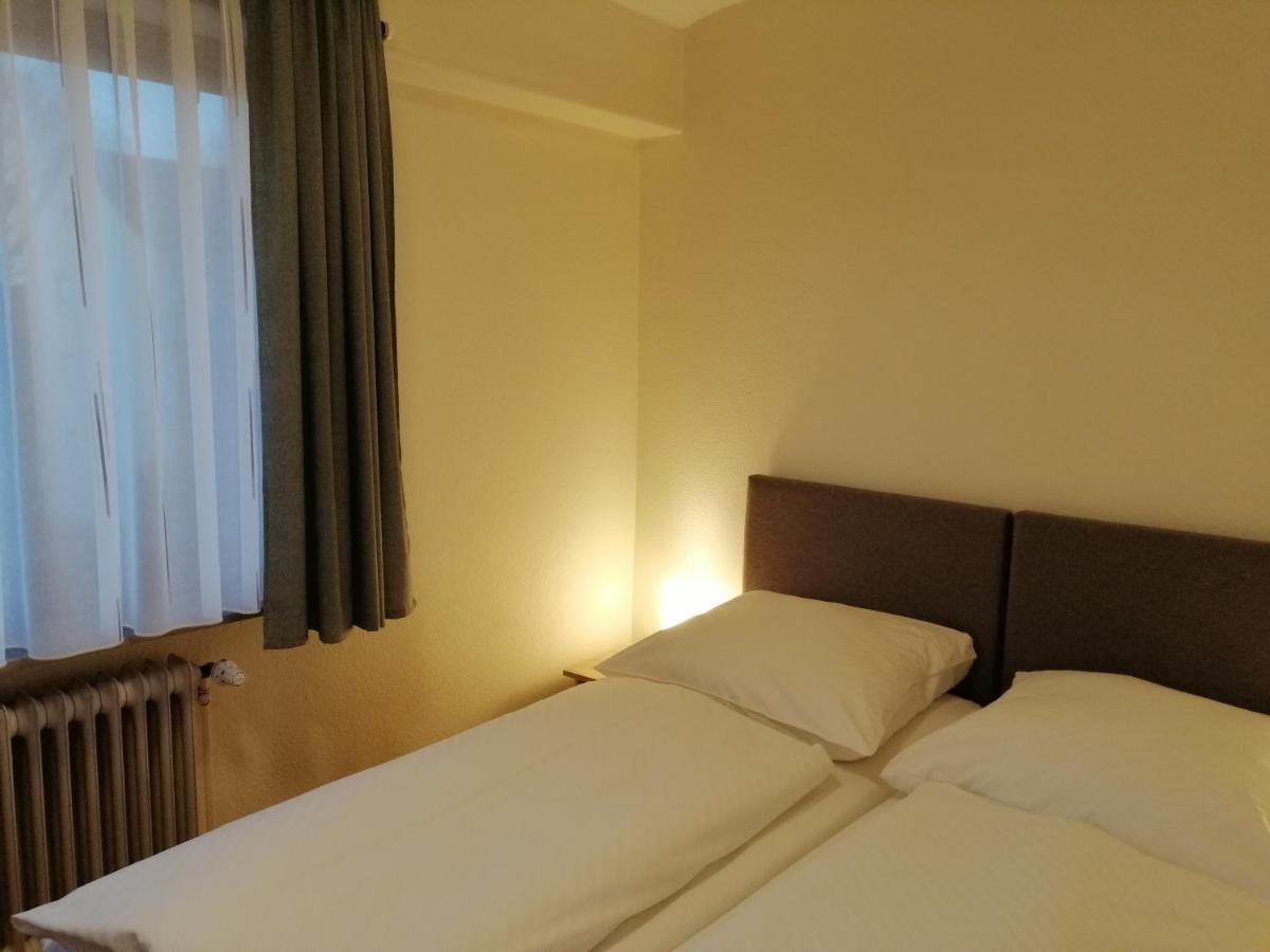 Hotel Garni Elisabeth Göppingen Szoba fotó