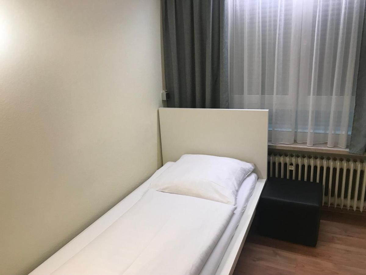 Hotel Garni Elisabeth Göppingen Kültér fotó