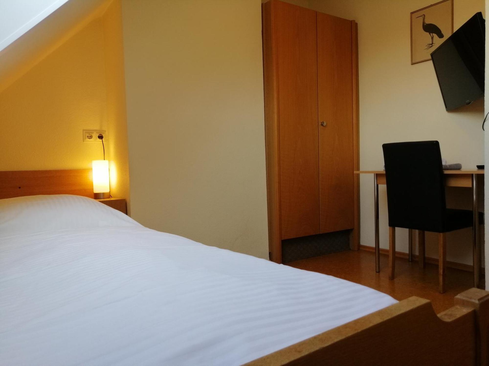Hotel Garni Elisabeth Göppingen Szoba fotó