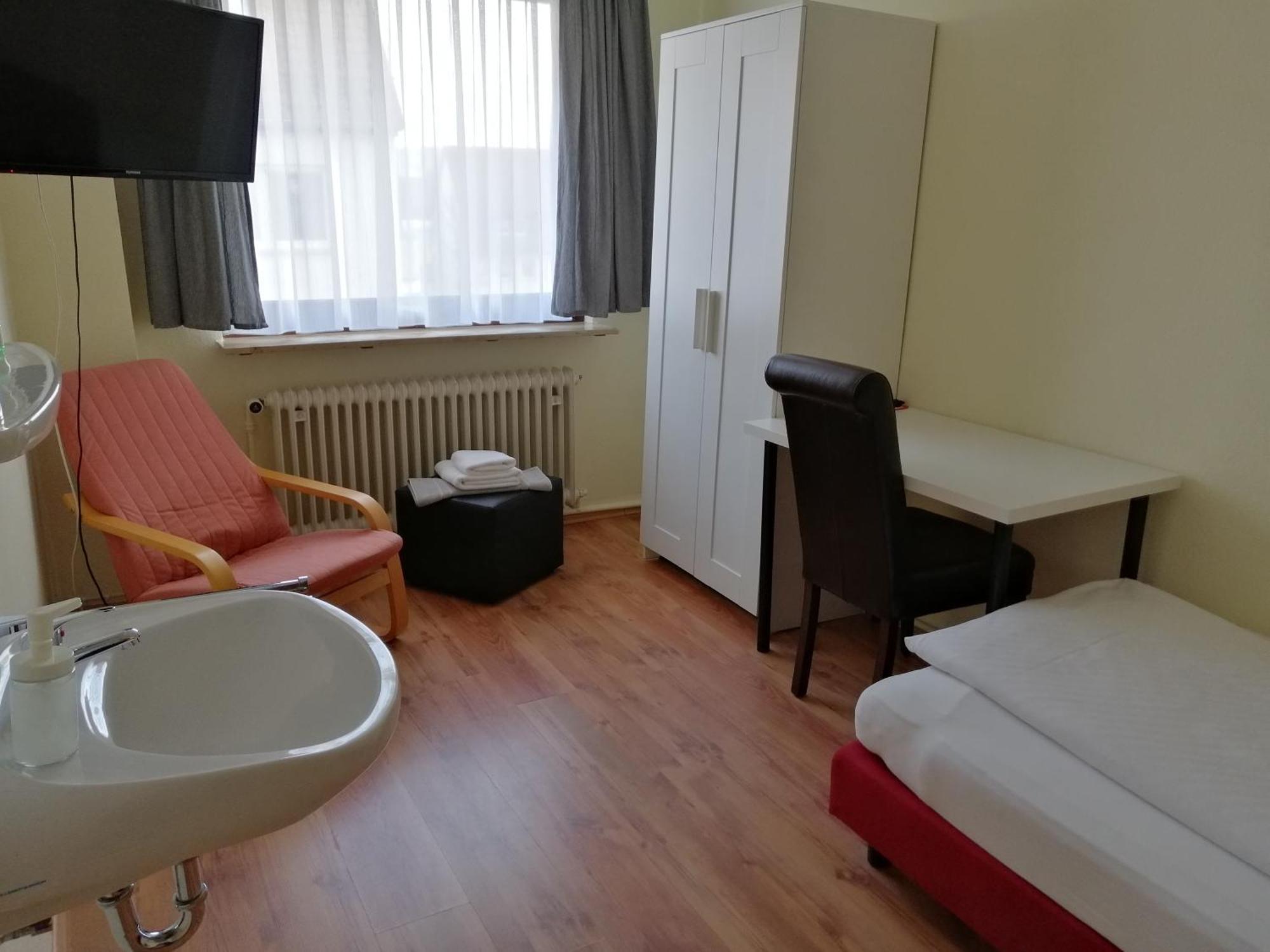 Hotel Garni Elisabeth Göppingen Szoba fotó